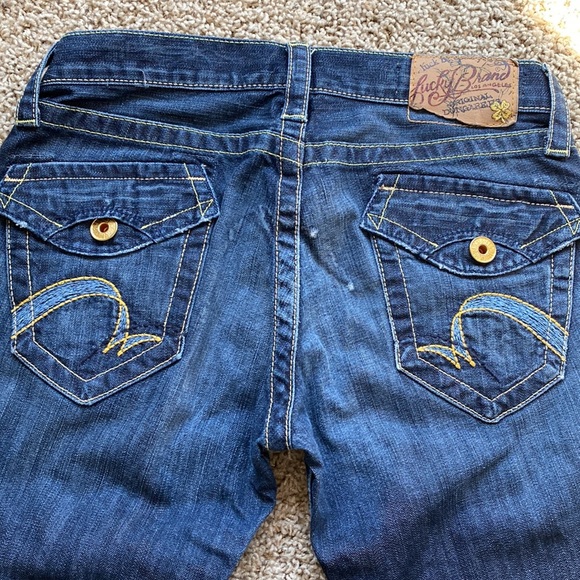 Lucky Brand jeans Bell Bottoms - Picture 5 of 6